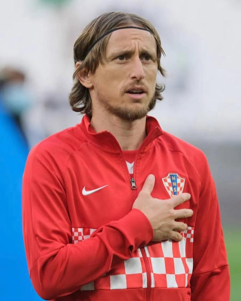 湖记：今日绝对是詹姆斯复出后最佳表现，他在进攻端状态拉满