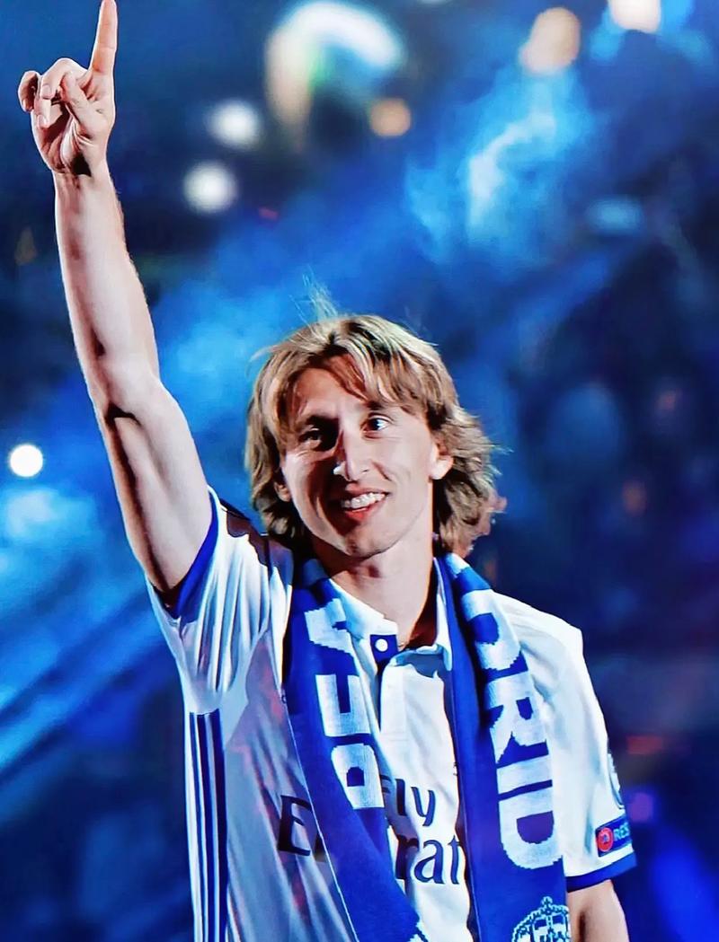 曼晚：续约奥赖利，曼城正通过新老交替来实现俱乐部长期愿景